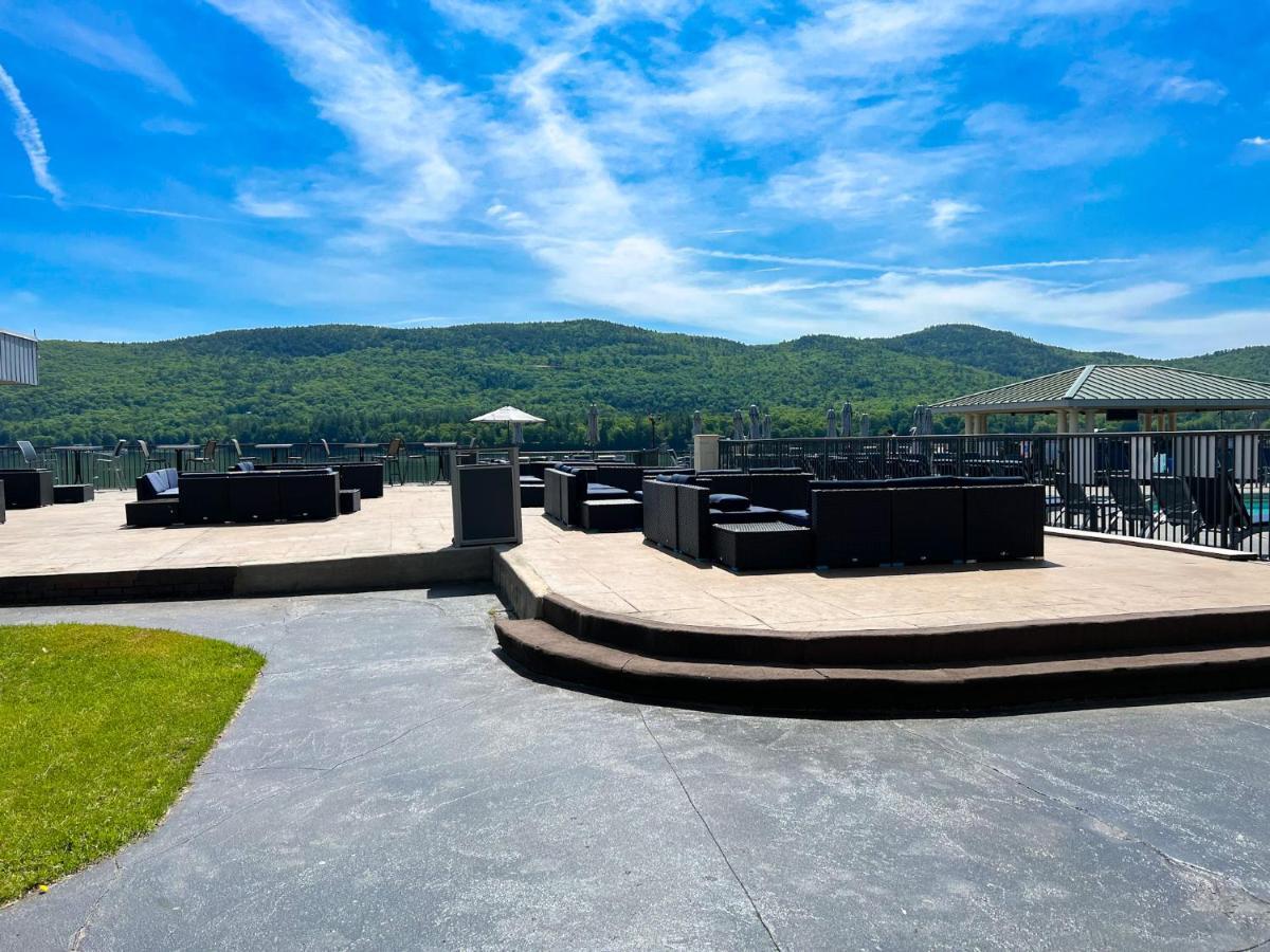 Georgian Lakeside Resort レイク・ジョージ エクステリア 写真