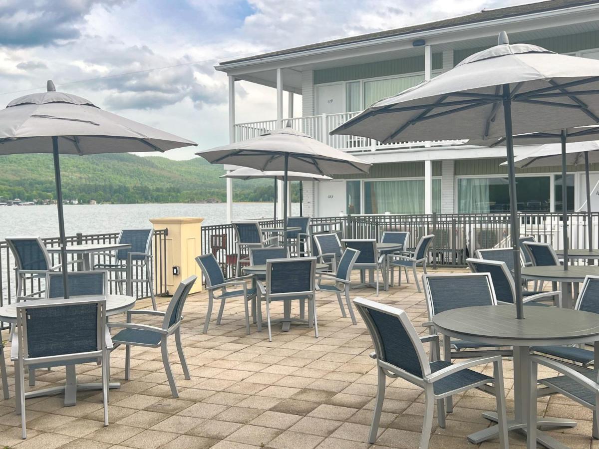 Georgian Lakeside Resort レイク・ジョージ エクステリア 写真