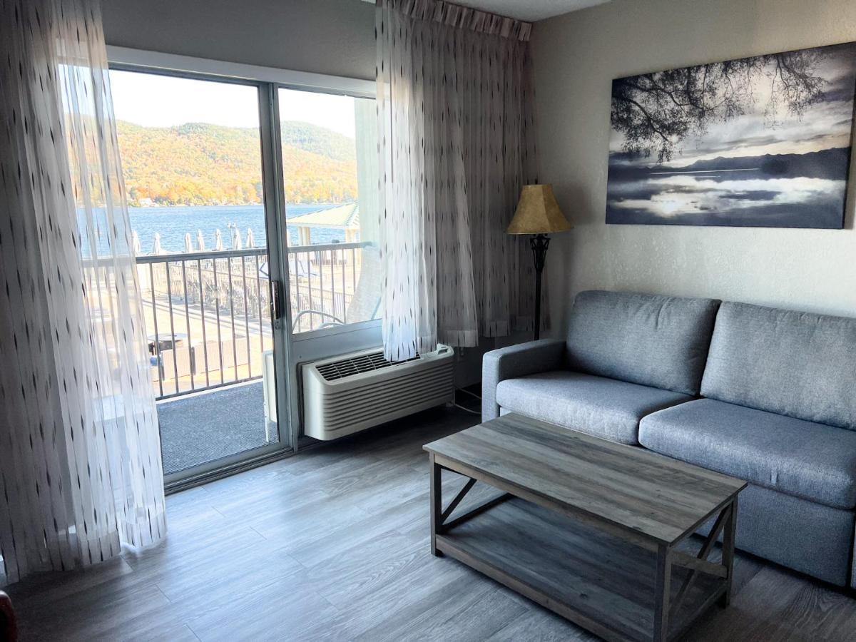 Georgian Lakeside Resort レイク・ジョージ エクステリア 写真