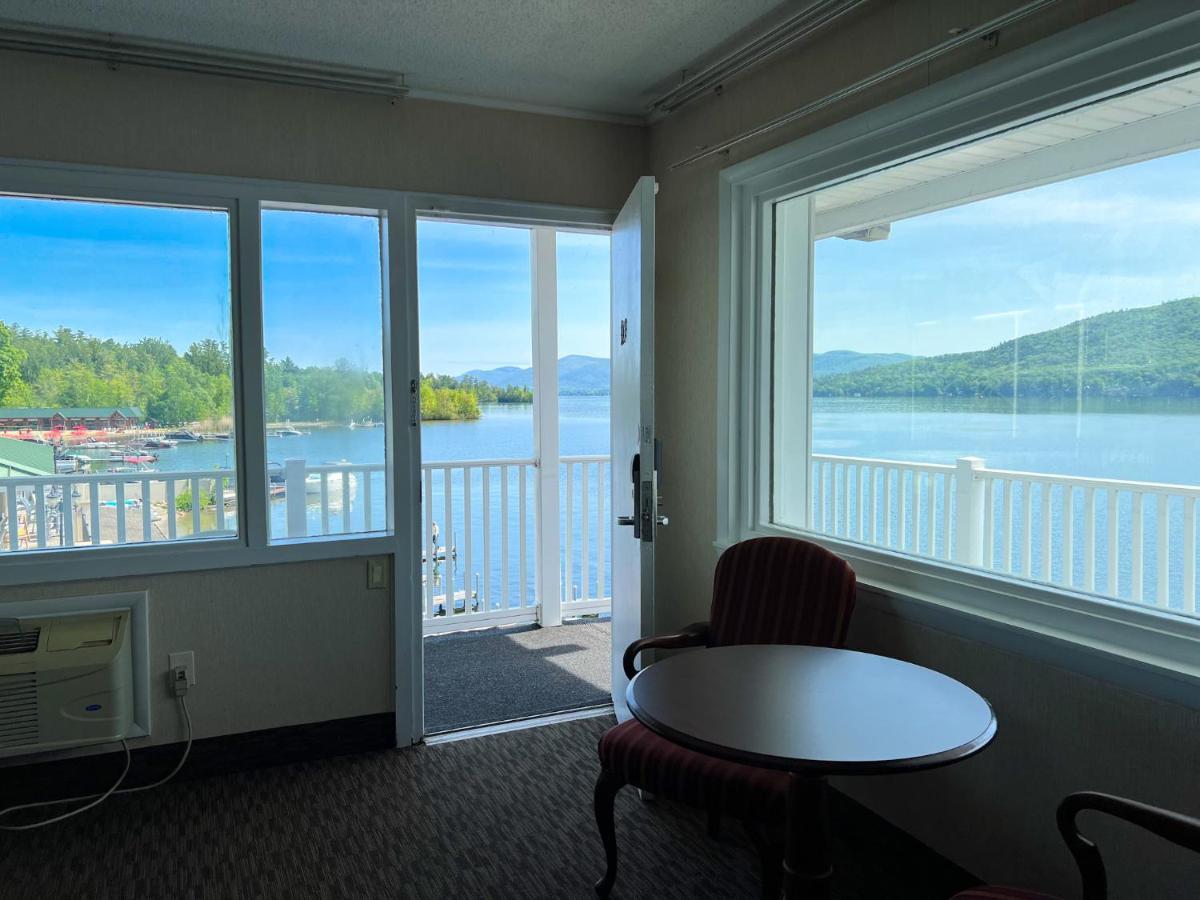 Georgian Lakeside Resort レイク・ジョージ エクステリア 写真